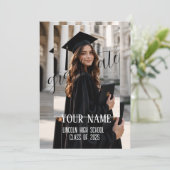 Carte d'annonce de remise de diplôme 2026 | Collag (Debout devant)