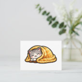 Carte D'appel Chaton confortable dans une couverture entreprise (Debout devant)