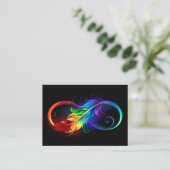 Carte D'appel Symbole d'infini avec plume arc-en-ciel (Debout devant)