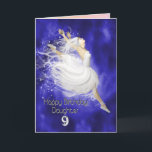 Carte Daughter age age 9, Leaping ballerina birthday<br><div class="desc">Une ballerine saute joyeusement. Une ballerine dans une robe blanche feuille des sentiers de poussière d'étoile pendant qu'elle saute. ses bras sont tendus et ses orteils sont pointés. l'arrière - plan est des nuages bleus tourbillonnant.</div>
