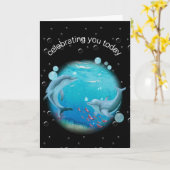 Carte Dauphins D'Anniversaire Sur Planète (Fleur jaune)