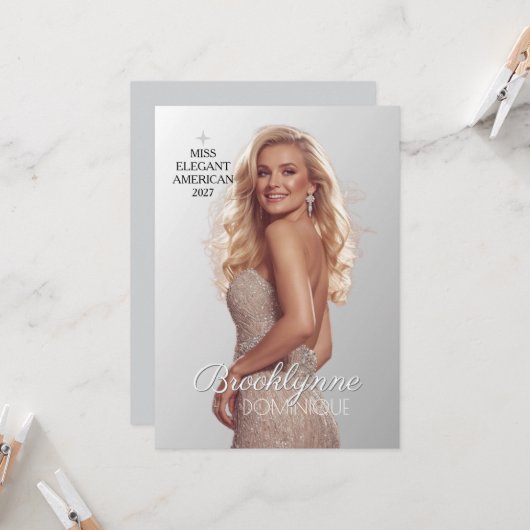 Carte d'autographe de concours - Modern Miss Pagea (Devant/Arrière en situation)