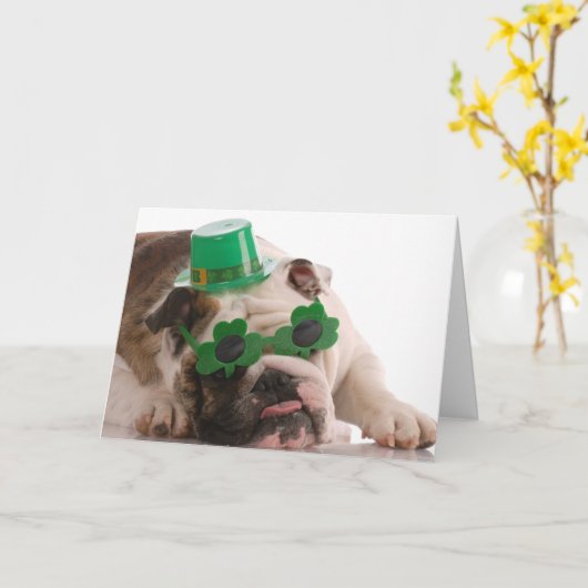 Carte de chien du jour de St Patrick (Fleur jaune)