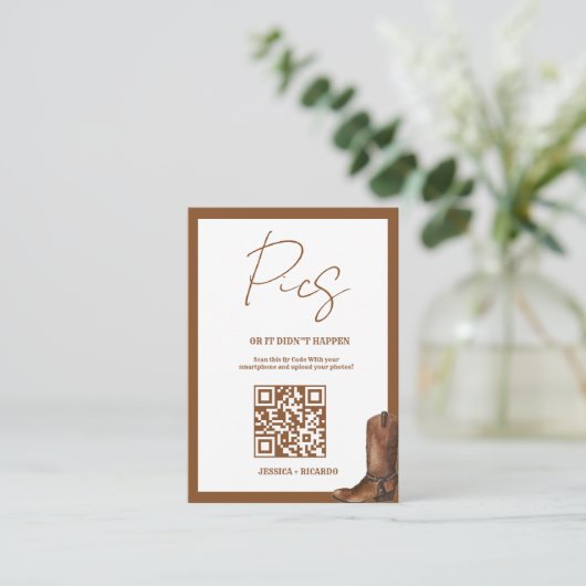Carte de code QR de mariage Capture l'amour Carte  (Debout devant)