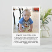 Carte de conservation de jalon : huit mois (Debout devant)