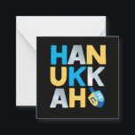 Carte De Correspondance Bonne Hanoukka<br><div class="desc">Notre Hanoukka Note Card avec un rêve coloré,  est une façon moderne et amusante d'habiller vos cadeaux de vacances ce Chanukkah. Demandes de renseignements : envoyez-nous un message ou envoyez un courriel à bestdressedbread@gmail.com Happy Hanoukka!</div>