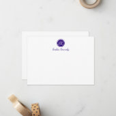 Carte De Correspondance Élégant violet Script Monogramme Professionnel (Devant/Arrière en situation)