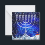 Carte De Correspondance Joyeux Hanukkah Neige & Menorah<br><div class="desc">Joyeux Hanukkah en hébreu,  paysage enneigé,  Menorah argentée,  Joyeux Hanukkah anglais au verso, </div>