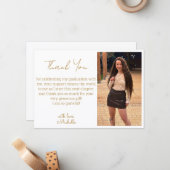 Carte De Correspondance modern gold script graduation photo thank you (Devant/Arrière en situation)