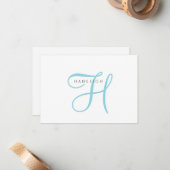 Carte De Correspondance Monogramme élégant en écriture bleue (Devant/Arrière en situation)
