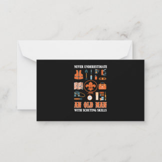 Carte De Correspondance Ne sous-estimez jamais un vieil homme avec des com