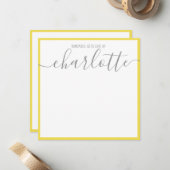 Carte De Correspondance Nom en écriture jaune gris Notes de l'enseignant (Devant/Arrière en situation)