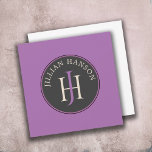 Carte De Correspondance Nom vintage du monogramme personnel Logo Pale Purp<br><div class="desc">Élever vos cartes de notes avec un monogrammed artistique couleur violet pâle typographie de la crème de pêche logo personnel. Utilisez l'outil de conception simple pour déplacer, redimensionner, modifier la couleur ou les polices pour le rendre unique. Vous pouvez également modifier les couleurs des arrière - plans et des polices....</div>