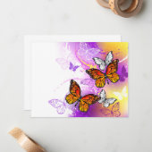 Carte De Correspondance Papillons Monarque sur Arrière - plan pourpre (Devant/Arrière en situation)