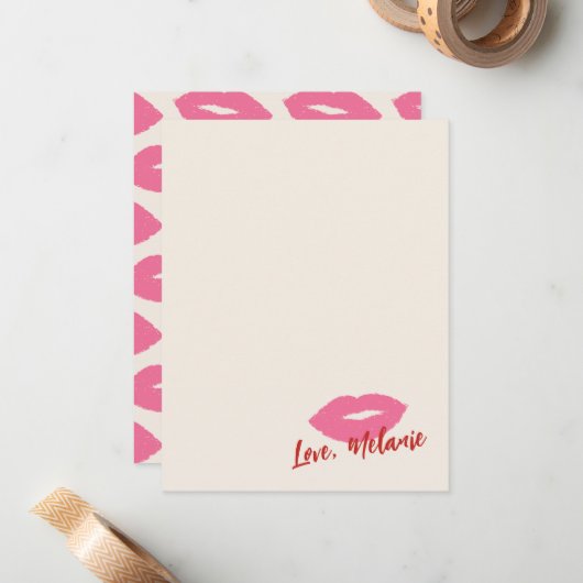 Carte de correspondance script 'Ce baiser' - Rose (Devant/Arrière en situation)