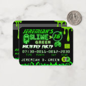Carte de crédit Slime Green VIP Birthday Invitatio (Devant/Arrière en situation)