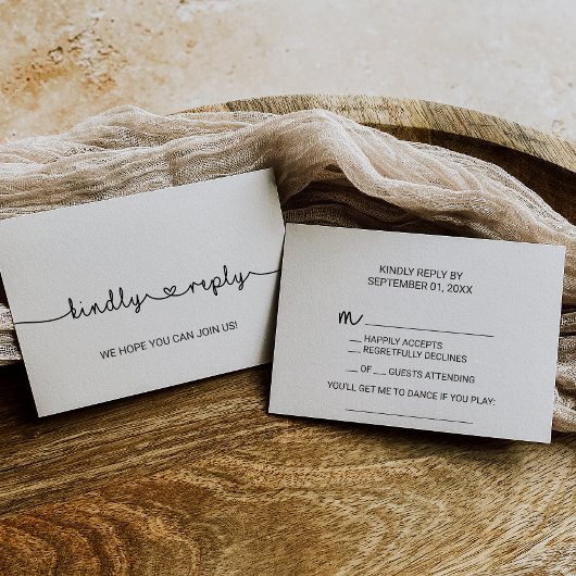 Carte de demande de chanson Love Hearts et RSVP