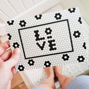 Carte de design de carreau noir et blanc LOVE