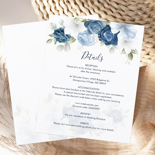 Carte de détails du Mariage en fleurs bleues Dusty