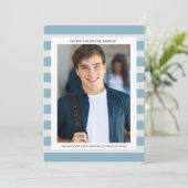 Carte de faire-part de graduation de cadre moderne (Debout devant)