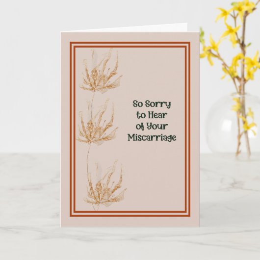 Carte de fausse couche dans les fleurs de fumée de (Fleur jaune)