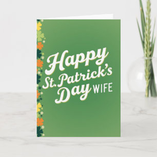 Carte de femme pour la Saint-Patrick au trèfle ver