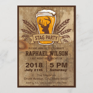Carte de fête de Bachelor rustique avec bière et c