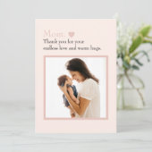 Carte de fête de la fête des mères à plat avec pho (Debout devant)