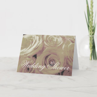 Carte de Fête de la mariée de roses de Cru-regard