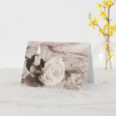 Carte de fête des mères avec un rose antique (Fleur jaune)