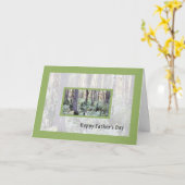 Carte de fête des pères avec forêt paisible (Fleur jaune)