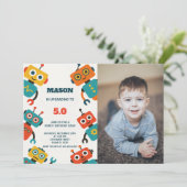 Carte de fête pour enfants modifiable pour garçons (Debout devant)