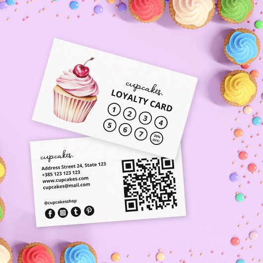 Carte de fidélité Cupcake QR Code moderne