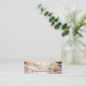 Carte De Fidélité Moderne Professionnel Élégant Coeurs Marbre (Debout devant)