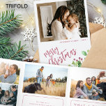 Carte De Fin D'année Trois Volets Année d'évaluation multi photo rouge Joyeux Noël<br><div class="desc">Green Holly baies feuillage moderne Joyeux Noël rouge brossé script famille année en revue 9 photo collage galerie tricoter carte de séjour avec votre texte personnalisé.</div>