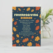 Carte de Friendsgiving amis aux feuilles qui tombe (Debout devant)