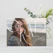 Carte de invitation de fête de fin d'études chic e (Debout devant)