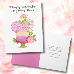 Carte De jolies oeillets violets sur le gâteau d'anniver