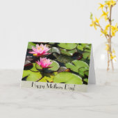 Carte de jour de mères de tortue de nénuphar (Fleur jaune)