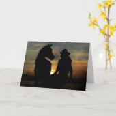 Carte de joyeux anniversaire de cow-girl et de (Fleur jaune)