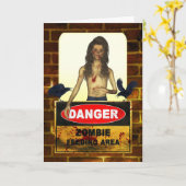 Carte de joyeux anniversaire de zombi (Fleur jaune)