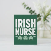 Carte de la Saint-Patrick Infirmière Irlandaise (Debout devant)