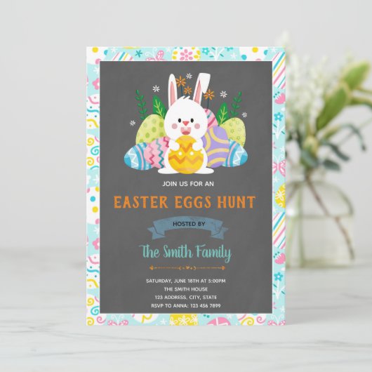 Carte de lapin de Pâques mignon (Debout devant)