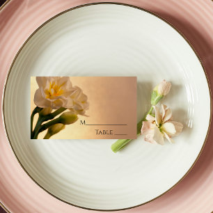 Carte de lieu de mariage blanc double jonquilles