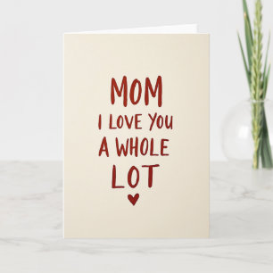 Carte de maman avec lettres manuscrites d'amour