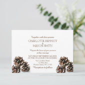 Carte de Mariage pour le Pinecone et le Snowflakes (Debout devant)