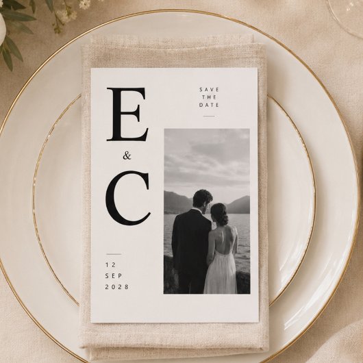 Carte de mariage 'Save The Date' avec monogramme g