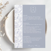 Carte de menu de mariage Dusty Blue Monogram Crest