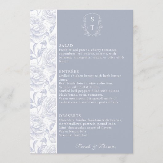 Carte de menu de mariage Dusty Blue Monogram Crest (Devant)