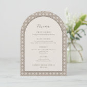 Carte de menu Fête des mariées en rotin tissé à la (Debout devant)